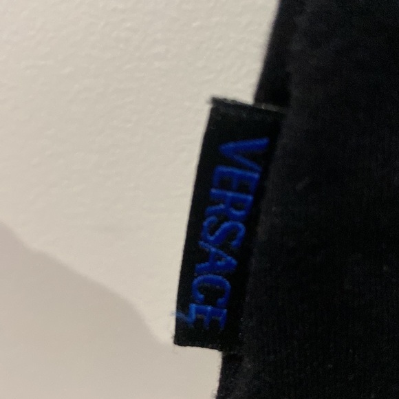 💥2 for $20💥Versace jeans couture top Size S - Picture 5 of 6